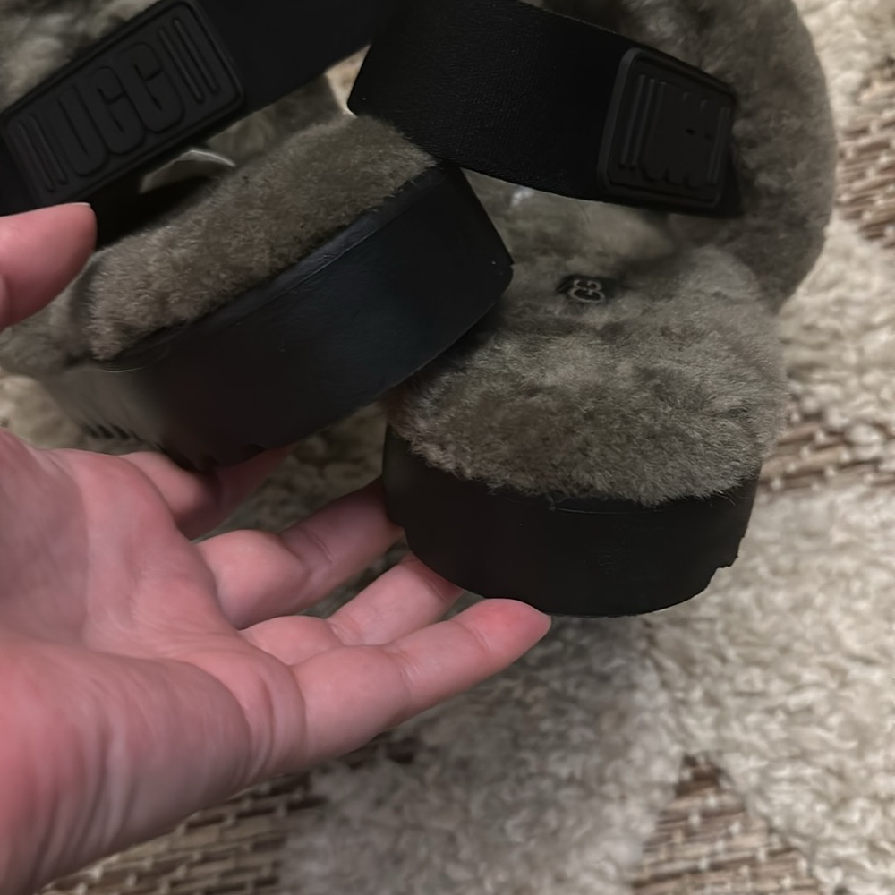 Ugg Slides Slippers Size 7 - image 6